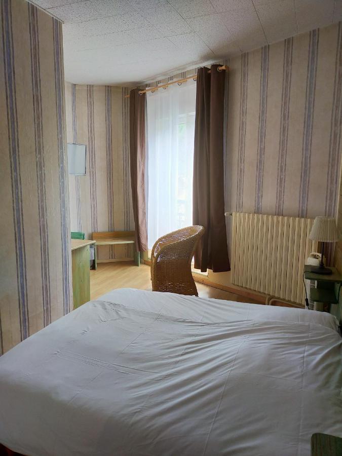 Hotel Les Alpes Allevard Camera foto